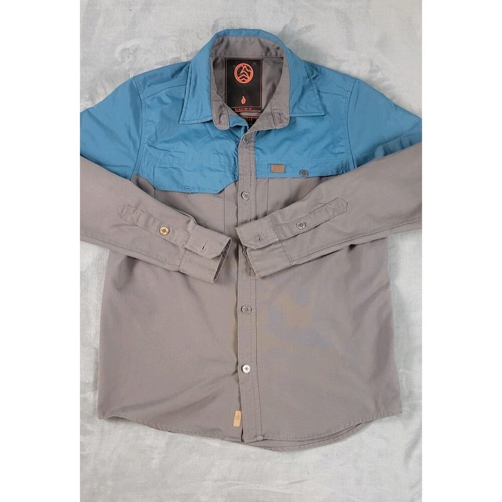 TrewGear Back Country Mens small Button Up collared Shirt Gray Teal Hoodriver OR